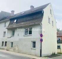 Haus zum Kaufen in Selb 390.000,00 € 460 m²