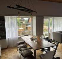 Haus zum Mieten in Niederkassel 1.790,00 € 175 m²
