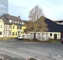 Haus zum Kaufen in Dassel 229.000,00 € 279.22 m²