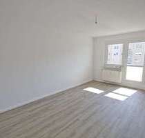 Wohnung zum Mieten in Halle (Saale) 274,00 € 54.78 m²