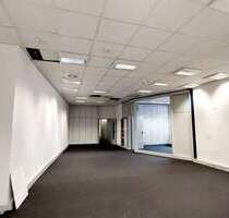 Büro in Frankfurt 2.000,00 € 200 m²