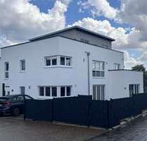 Haus zum Mieten in Winnweiler 3.000,00 € 325 m²