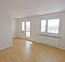 Wohnung zum Mieten in Halle (Saale) 277,00 € 30.72 m²