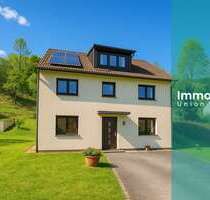 Haus zum Kaufen in Bad Berleburg Girkhausen 249.000,00 € 184 m² - Bad Berleburg / Girkhausen