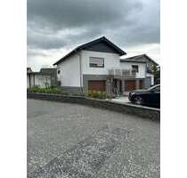 Haus zum Mieten in Brohl-Lützing 1.500,00 € 100 m²