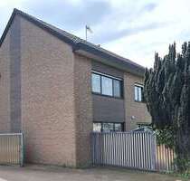 Haus zum Kaufen in Baesweiler 420.000,00 € 170.14 m²