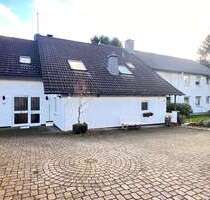 Haus zum Kaufen in Solingen 690.000,00 € 292 m²