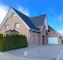 Haus zum Kaufen in Lage 599.000,00 € 196 m²