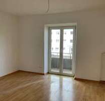 Wohnung zum Mieten in Traunreut 686,60 € 68.66 m²