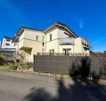 Haus zum Mieten in Wiesbaden-Breckenheim 3.000,00 € 146 m²