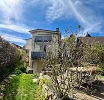Haus zum Mieten in Wiesbaden-Breckenheim 3.000,00 € 146 m²