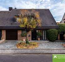 Haus zum Kaufen in Düsseldorf 1.250.000,00 € 213 m²