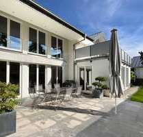 Haus zum Kaufen in Bad Homburg vor der Höhe Dornholzhausen 4.200.000,00 € 380 m² - Bad Homburg vor der Höhe / Dornholzhausen