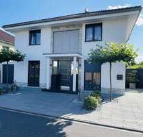 Haus zum Kaufen in Krefeld 899.999,00 € 166 m²