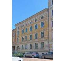 Wohnung zum Mieten in Halle 404,00 € 60.7 m²