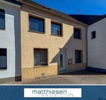 Haus zum Kaufen in Tönisvorst 198.000,00 € 110 m²
