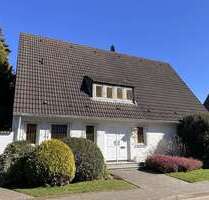 Haus zum Kaufen in Krefeld 519.000,00 € 183 m²