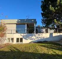 Haus zum Mieten in Berg Kempfenhausen 4.500,00 € 210 m²