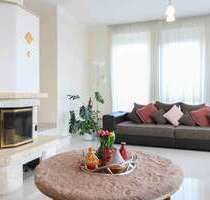 Haus zum Kaufen in Adelsdorf 927.000,00 € 220.13 m²