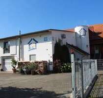 Haus zum Kaufen in Niederaula 450.000,00 € 278 m²