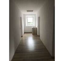 Büro in Freilassing 1.579,08 € 131.59 m²