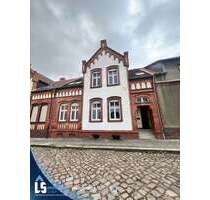 Haus zum Kaufen in Tangermünde 215.000,00 € 270 m²