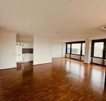 Wohnung zum Mieten in Frankfurt 1.390,00 € 80 m²