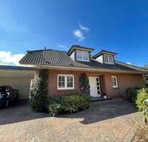 Haus zum Mieten in Adendorf 1.950,00 € 183 m²