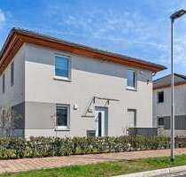 Haus zum Kaufen in Schulzendorf 900.000,00 € 151 m²
