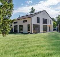 Haus zum Kaufen in Karlsruhe 2.448.000,00 € 260 m²