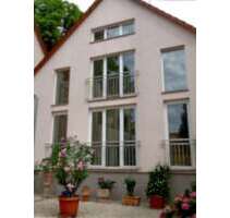 Haus zum Mieten in Frankfurt am Main 3.350,00 € 178 m²
