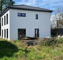 Haus zum Kaufen in Neuenhaus 279.000,00 € 142 m²