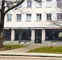 Büro in München 290,00 € 8 m² - 290,00 EUR Kaltmiete, ca.  8,00 m² in München (PLZ: 81669)