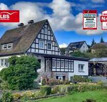 Haus zum Kaufen in Winterberg 650.000,00 € 240 m²