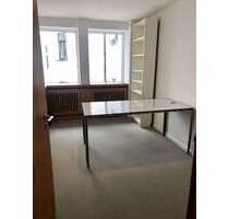 Büro in Hamburg 700,00 € 30 m² - 700,00 EUR Kaltmiete, ca.  30,00 m² in Hamburg (PLZ: 20457)