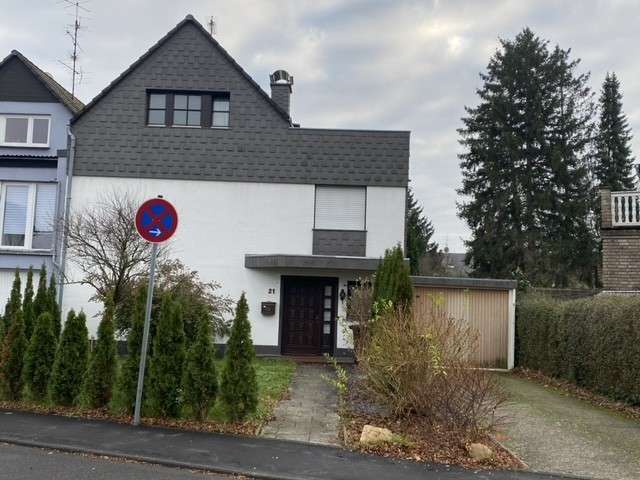 Haus zum Mieten in Wesseling 1.500,00 € 138 m²