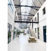 Büro in Moers 483,00 € 42 m² - 483,00&nbsp;EUR Kaltmiete, ca.&nbsp; 42,00&nbsp;m&sup2; in Moers (PLZ: 47445)