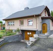 Haus zum Kaufen in Niederwürschnitz 250.000,00 € 100 m²