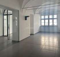 Einzelhandel in Annaberg-Buchholz 700,00 € 140 m²