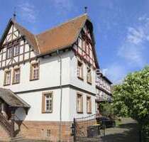 Haus zum Kaufen in Ebsdorfergrund 298.000,00 € 277.01 m²