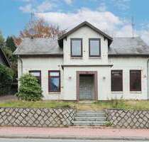 Haus zum Kaufen in Hanerau-Hademarschen 130.000,00 € 138.17 m²