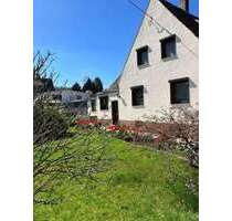 Haus zum Kaufen in Roßwein 129.000,00 € 90 m²