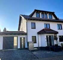 Haus zum Kaufen in Karben 1.150.000,00 € 305 m²