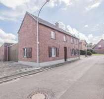 Haus zum Kaufen in Korschenbroich Steinforth 299.000,00 € 113 m² - Korschenbroich / Steinforth