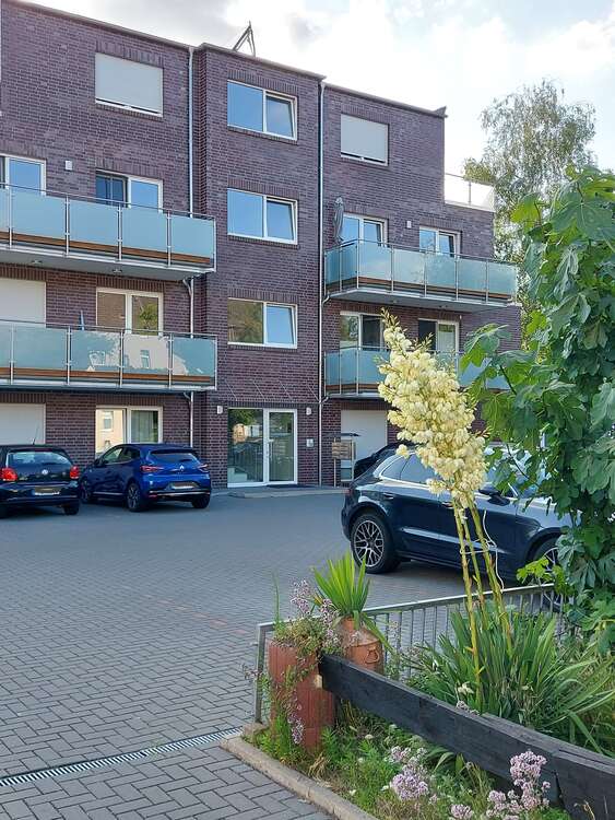Wohnung zum Mieten in Lehrte 1.035,00 € 90 m²