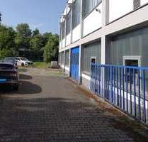 Halle in Haan 1.650,00 € 440 m²