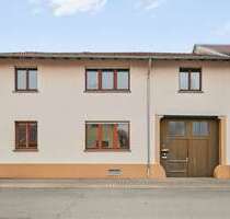 Haus zum Kaufen in Linkenheim-Hochstetten 549.000,00 € 199 m²