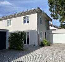 Haus zum Mieten in Baldham 3.400,00 € 160 m²