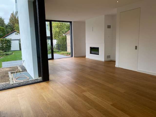Haus zum Mieten in Düsseldorf 4.950,00 € 250 m²