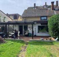 Haus zum Kaufen in Holzminden 219.000,00 € 270 m²